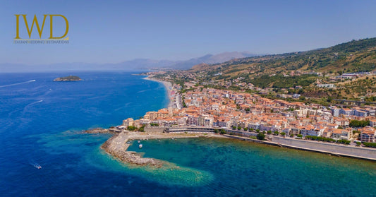Diamante: destination wedding tra murales, sole e mare cristallino